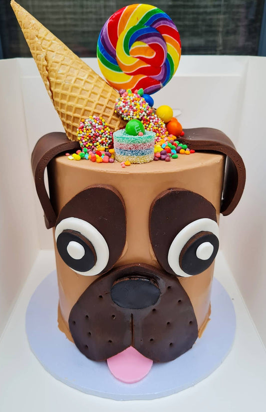 Party Pug Smash Cake 1.5kg